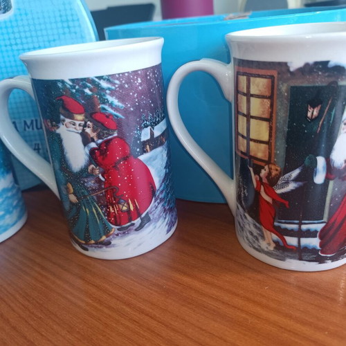 Vidal Europa Christmas Mug Set of 4 vintage, new in box