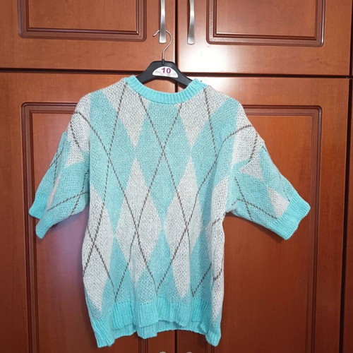Knitted pullover turquoise and white, new