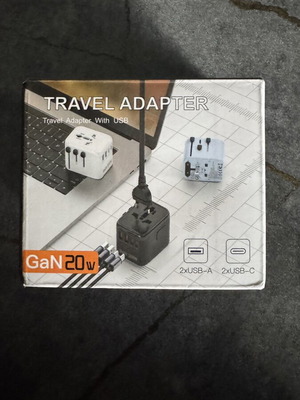 Travel Adapter 20W GaN with USB Type-C and Type-A Ports