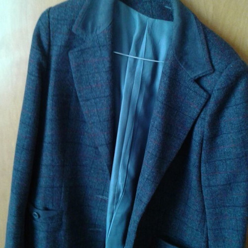 Women's suits like new, sizes 48-50, gray and blue