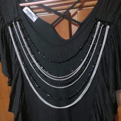 Paranoia blouse like new, size M-L with chains and side fabric