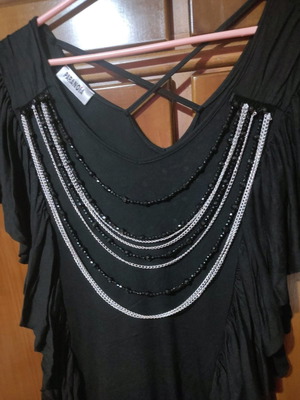 Paranoia blouse like new, size M-L with chains and side fabric