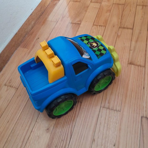 Jeep toy car hand-operated like new
