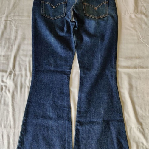 Levi's 544 jeans Superlow Flare σε σκούρο μπλε, μέγεθος W31 L32, σαν καινούργιο