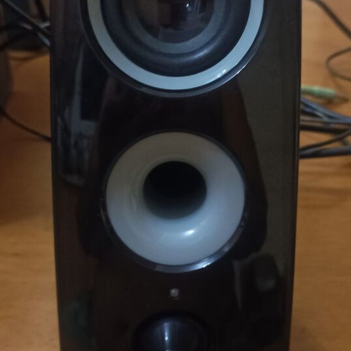 Logitech Z323 2.1 speaker set with subwoofer