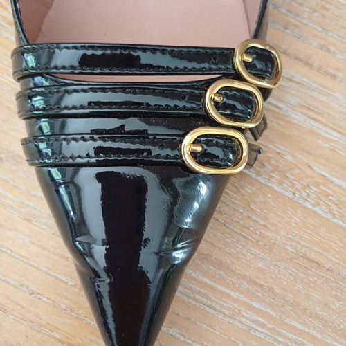 J.A.P Roma Italy black patent leather women's pumps size 37