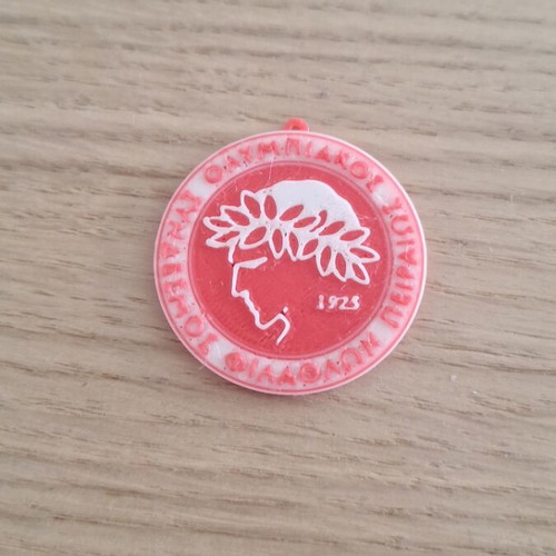 Olympiacos emblem keychain new, handmade 3D printed