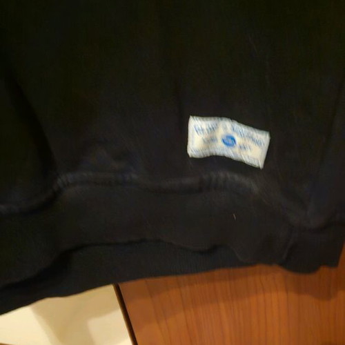 Sleeveless shirt size L like new