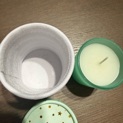 Summer Breeze scented candle in glass jar like new