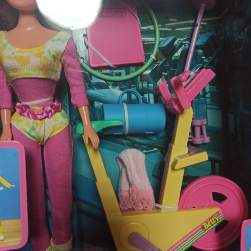 Betty Exercise Fun doll new, vintage 90s with fitness accessories