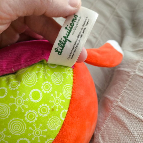 Lilliputiens fabric musical ball like new