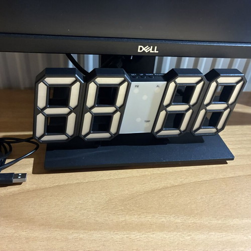Digital 3D USB Clock new, suitable for PC case modding