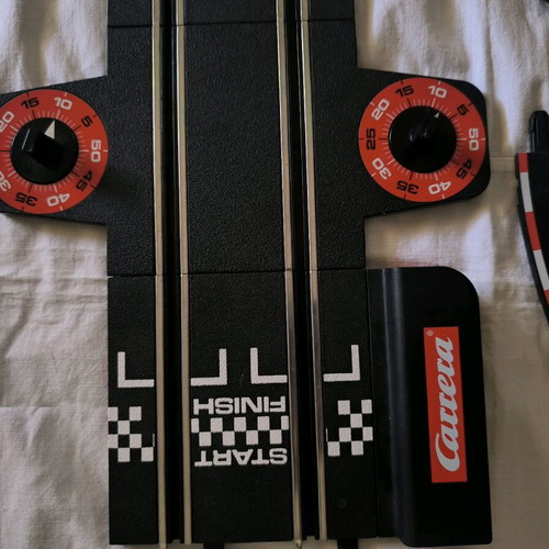 Carrera GO!!! Slot Car Track Set scale 1:43 like new, 7 pieces
