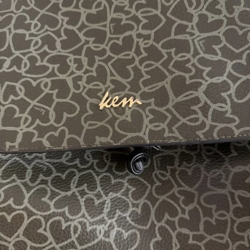 Kem backpack like new, green, spacious design