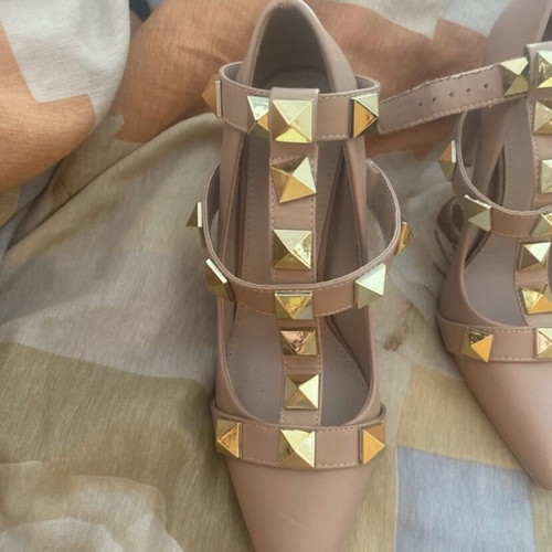 Nude Tsoukalas Shoes pumps like new, size 38, beige