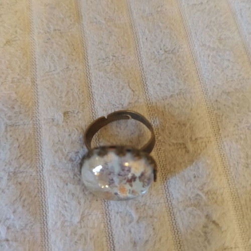Metal adjustable ring with bronze flower design new