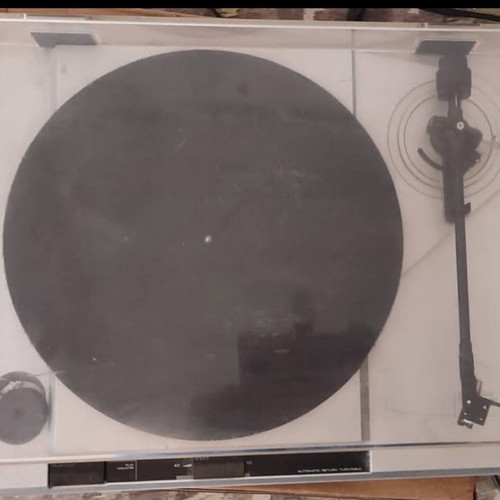 Kenwood sound system 1980 used with turntable amplifier and two speakers