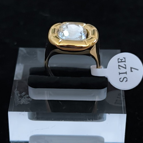 Signet ring gold-colored with transparent stone new, vintage style