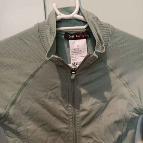 Sports jacket like new, size S/XS, green