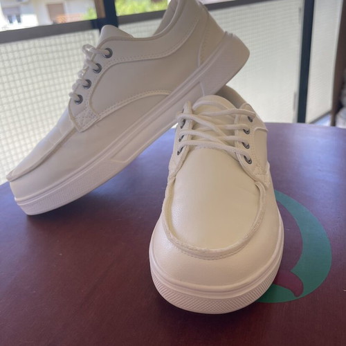 White Platform Moc-Toe Casual Sneakers, size 42