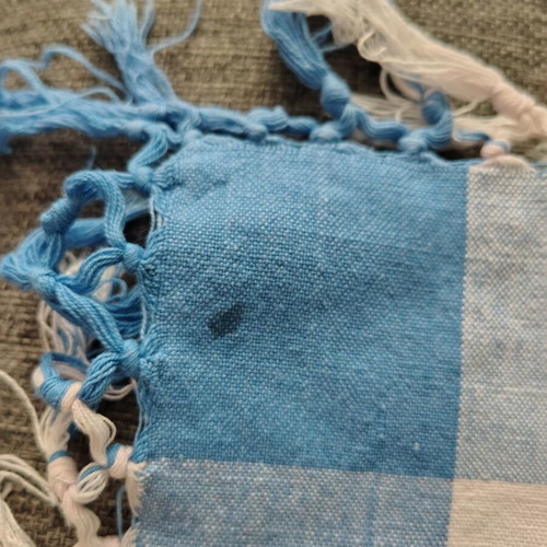 Tablecloth with fringes 80x80 cm