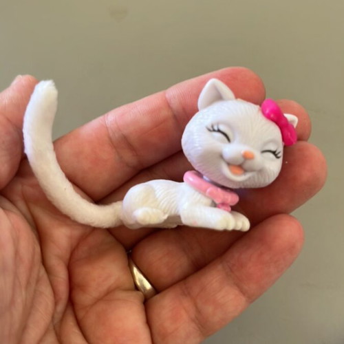 Marie figure like new