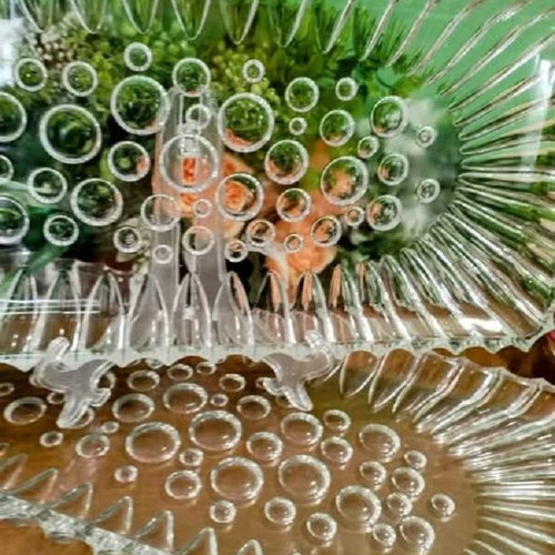 Crystal platters new, set of two with bubble effect decor