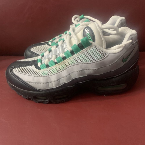 Nike Airmax 95 sneakers like new, size 36.5, black and white