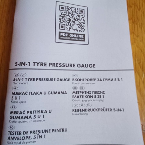 Electronic 5 in 1 tyre pressure gauge like new