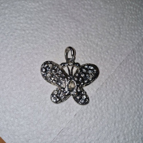 Fwo bead for necklace butterfly with rhinestones like new silver