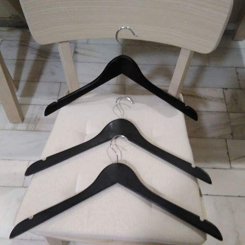 Set of 15 wooden hangers with metal base, Practiker 2003