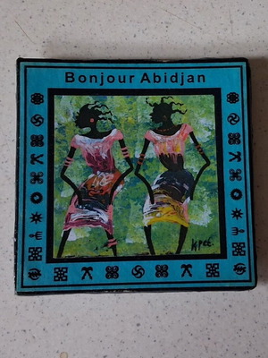 Μαγνητάκι Bonjour Abidjan σαν καινούργιο, αφρικανική τέχνη 7x7 εκ.