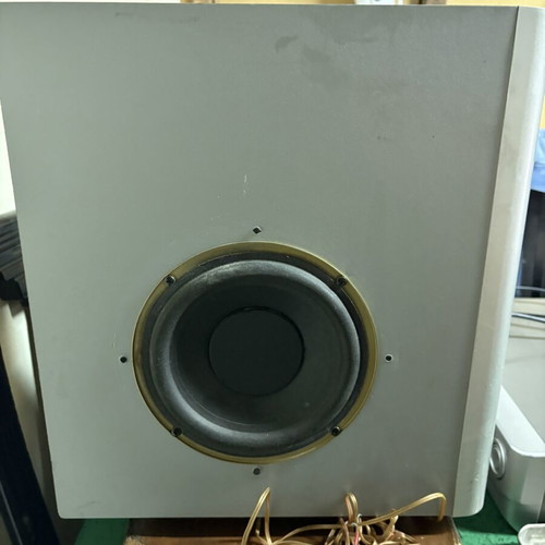 LG LH-T6447 speakers and subwoofer used, incomplete set for parts