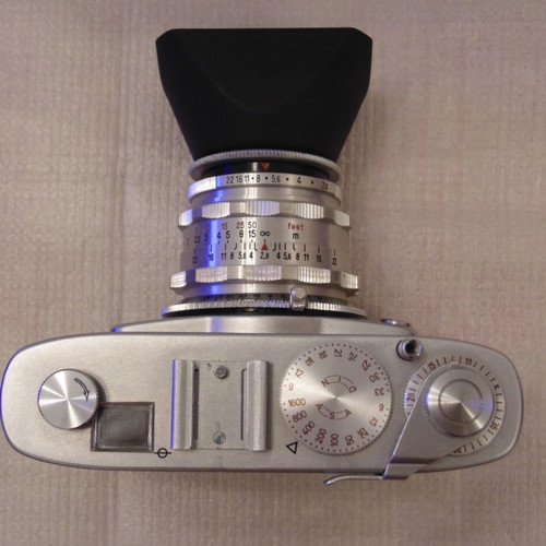 Altix-n 1960 camera used with 2 lenses and accessories