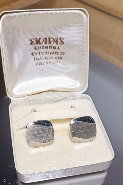 Μανικετόκουμπα Ασημί