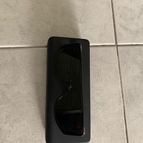 Givenchy sunglasses like new, black with gold details