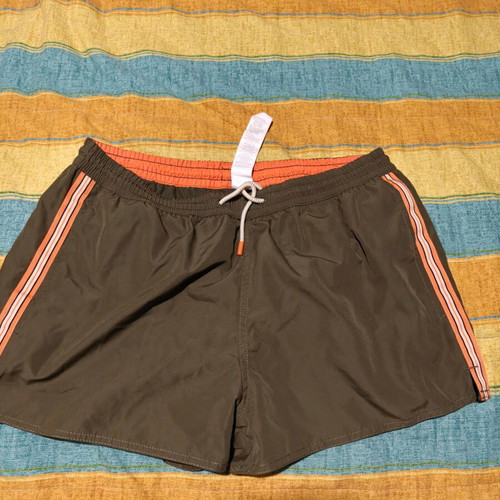 Coast to coast men's swimwear like new, size Medium, beige and brown