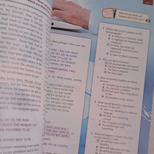 Level Up B2 Teacher's Coursebook with extra teaching material