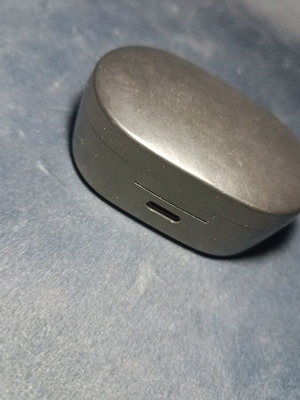 TWS Earbuds like new, compatible with all phones
