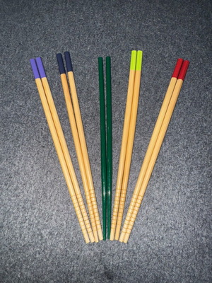 Wooden chopsticks set like new, pack of 5