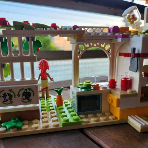 Lego Friends Heartlake City Organic Café used, incomplete set