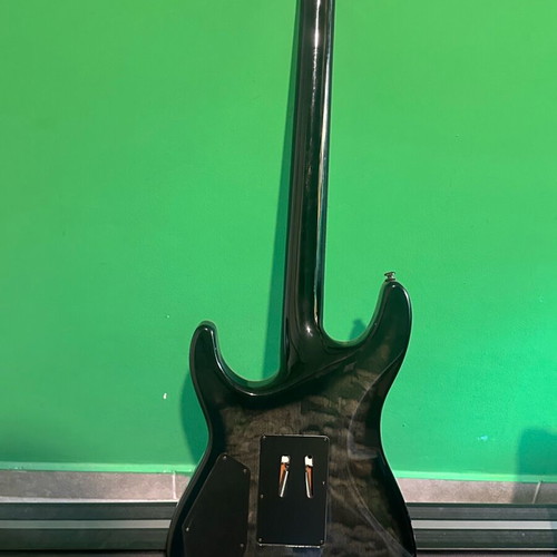 Dean Vendetta 4F Black Quilt guitar like new (2010)