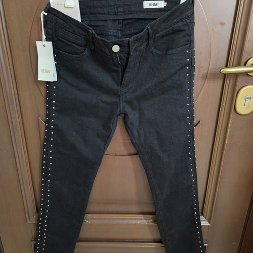 Reiko black jean pants new, size 28 small-36
