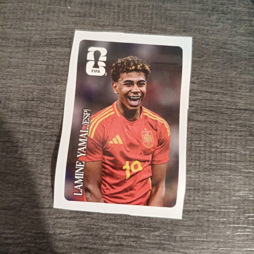 Lamine Yamal sticker like new
