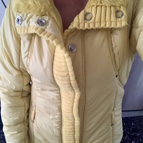 Guess puffer jacket like new, size S