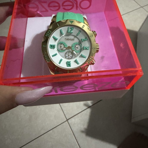 Breeze women's wristwatch, green and gold, waterproof