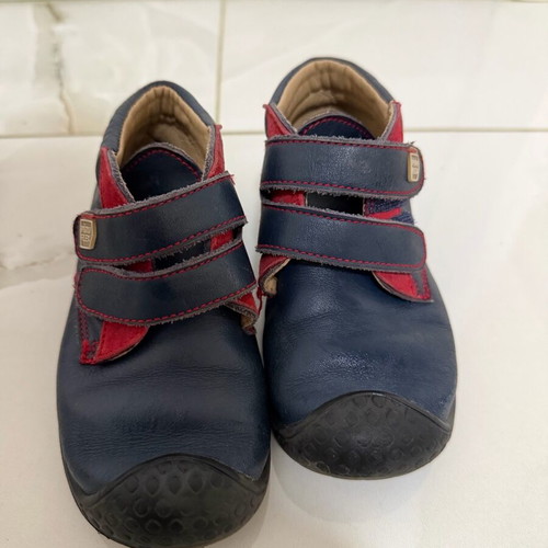 Piru Flex leather boots size 25 like new with gift slippers