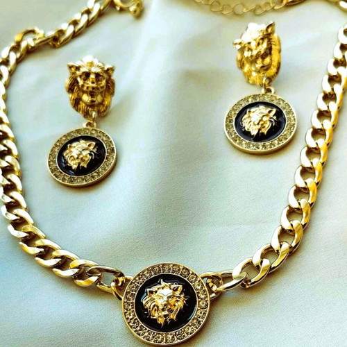 Lion Head jewelry set new, with thick chain and earrings