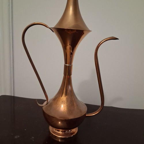 Copper decorative jug like new, height 27 cm