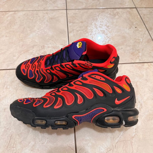 Nike Air Max Plus Drift sneakers used, size 44.5, red and black